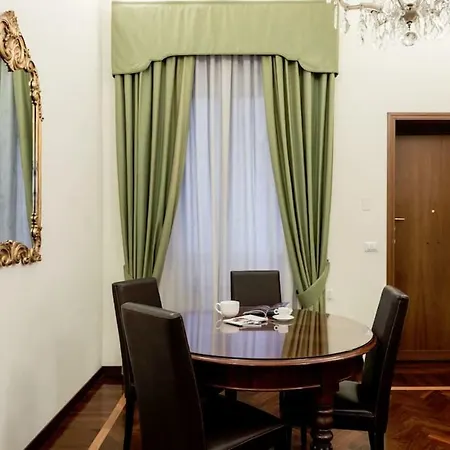 Firenze Luxury Roma